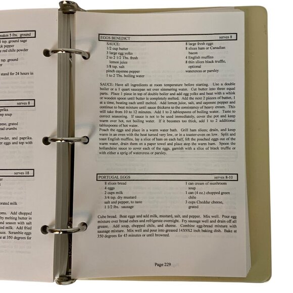 Seasoning For All Seasons Cookbook 1984 Church of the Holy Mount Ruidoso NM - Picture 11 of 13